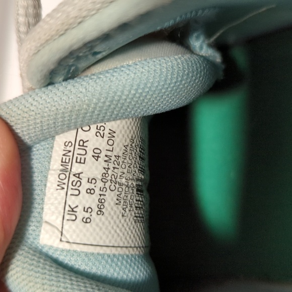 K-Swiss Women's Hypercourt Supreme Size 8.5 Tennis Shoes Barely Blue/White/Blue - Picture 10 of 10